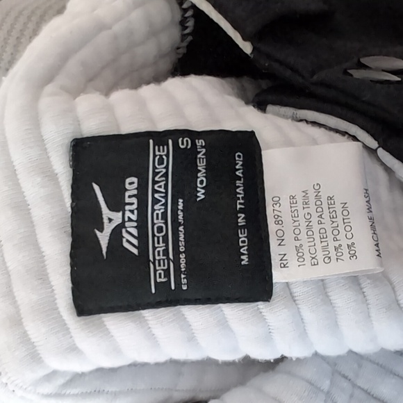 Mizuno Women's Black Padded Softball Pants Size Small - Picture 3 of 3